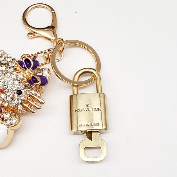 Authentic Louis Vuitton Lock & Key with unbranded Kitty Bagcharm,Keycharm 112925 - Picture 4 of 6